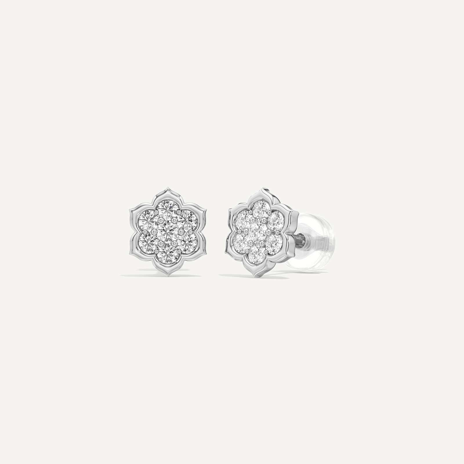 Daisy Cluster Round Diamond