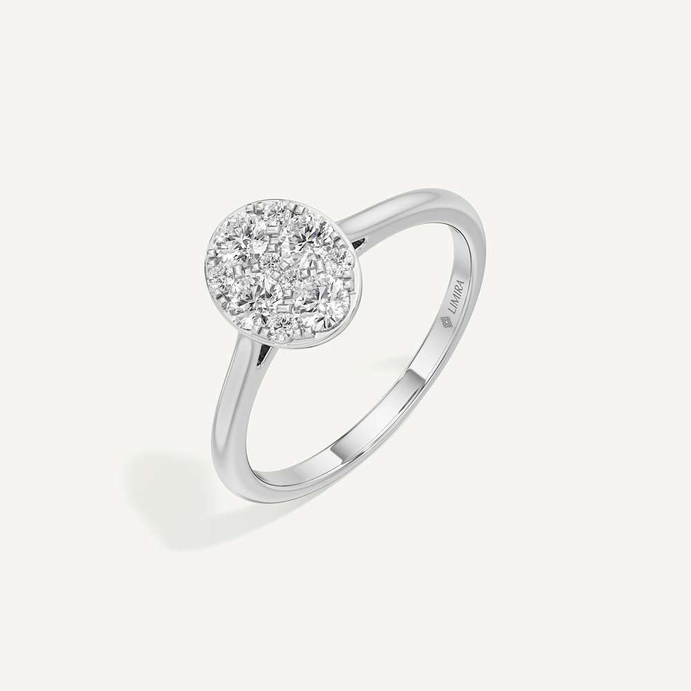 Effortless Pull Oval Diamond Ring